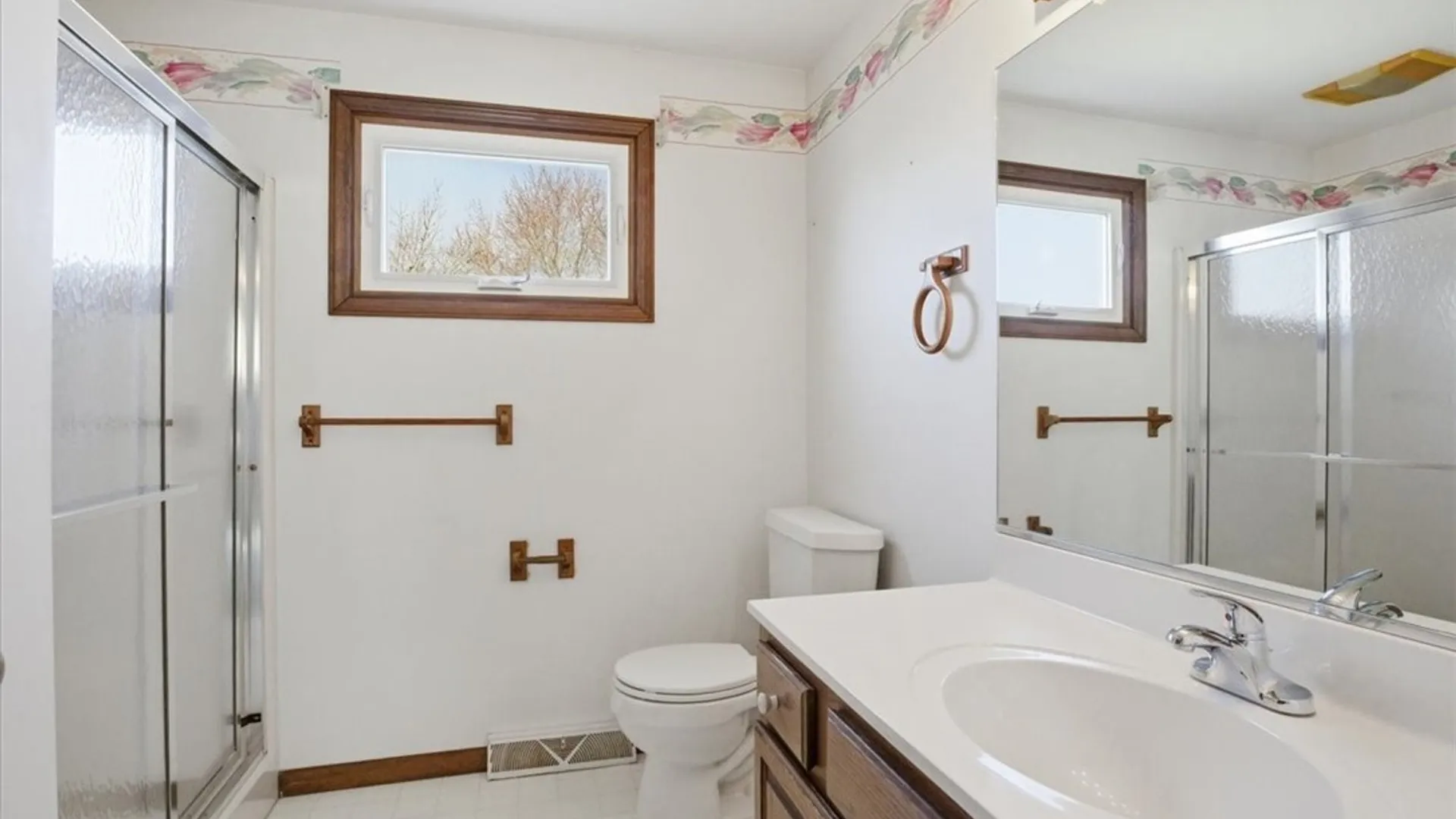 Property at 123 Larkspur Lane, Amherst, NY 14228 10