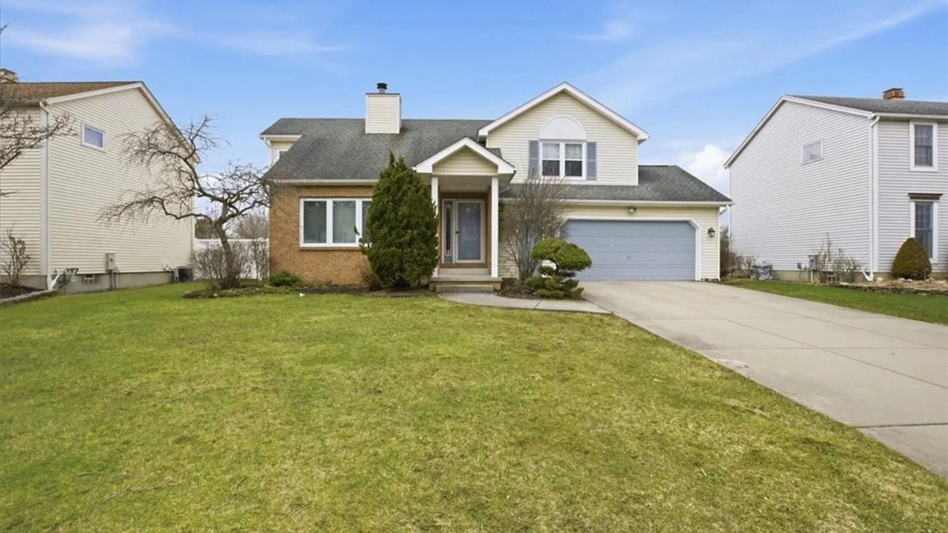Property at 123 Larkspur Lane, Amherst, NY 14228 31