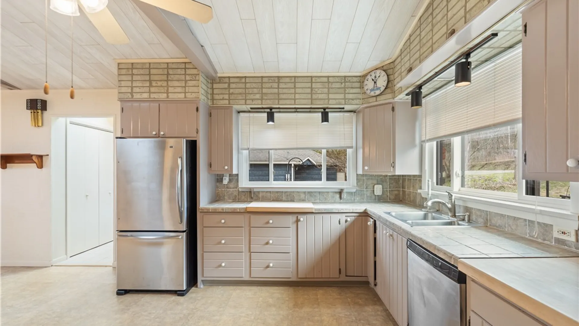 Property at 5806 E Lake Road, Conesus, NY 14435 9