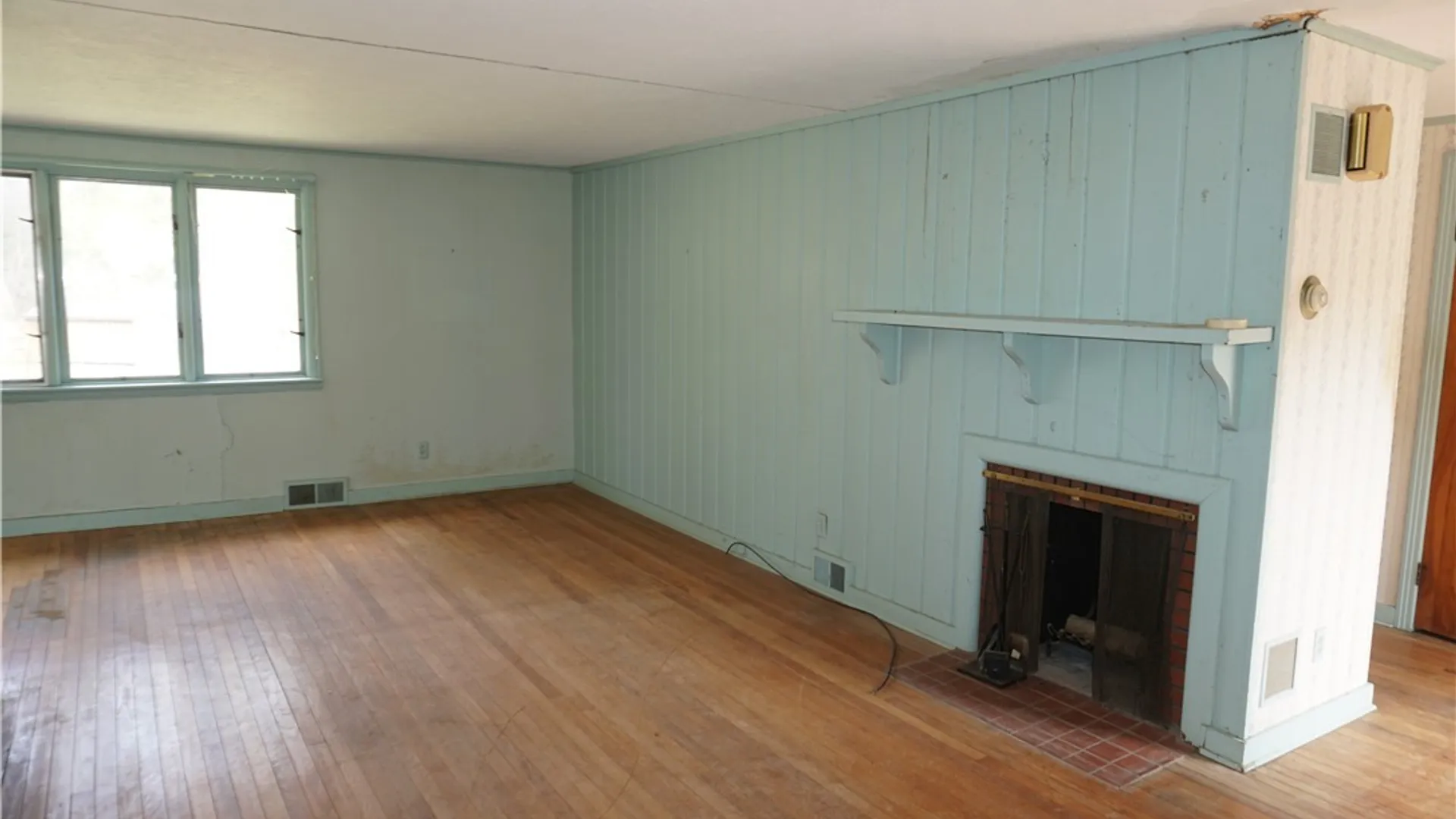 Property at 873 Milford Dr, Skaneateles, NY 13152 11