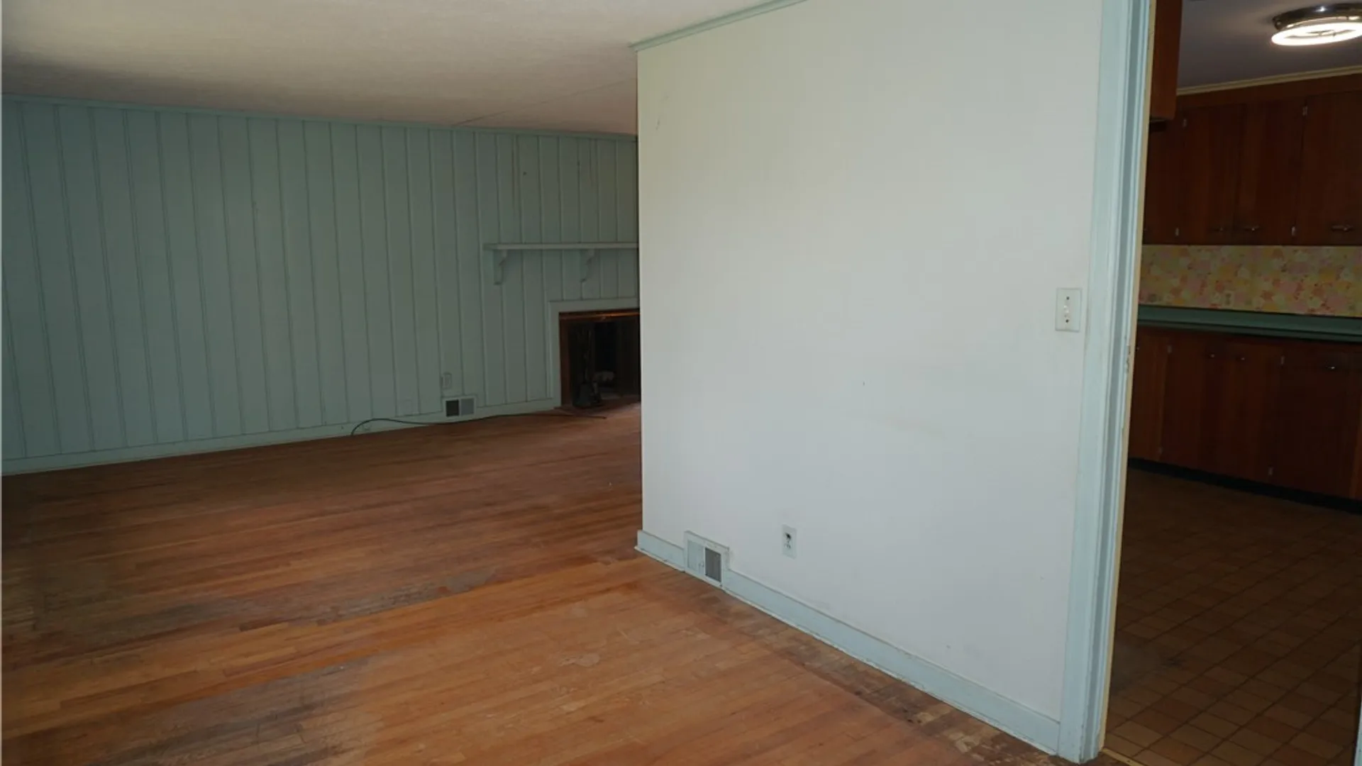 Property at 873 Milford Dr, Skaneateles, NY 13152 17