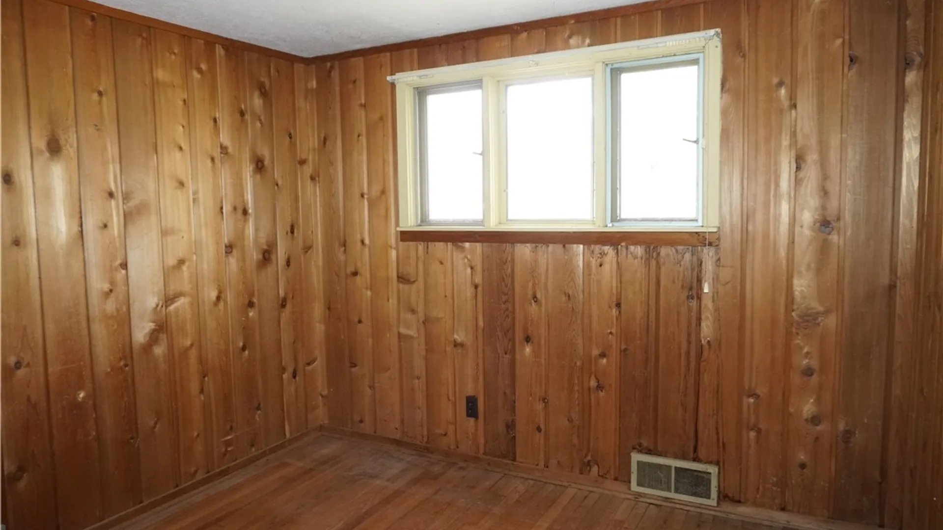 Property at 873 Milford Dr, Skaneateles, NY 13152 32