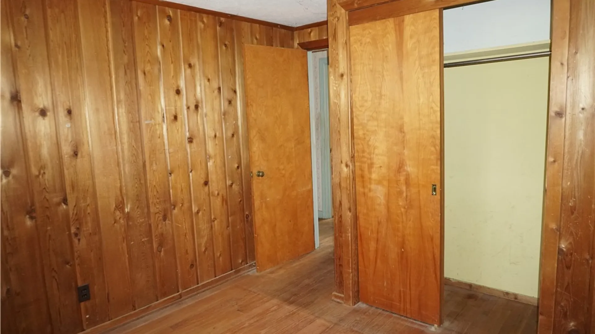 Property at 873 Milford Dr, Skaneateles, NY 13152 33