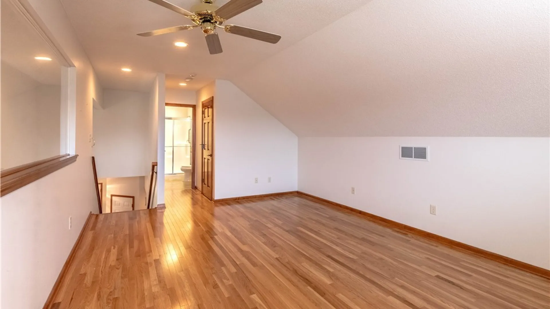 Property at 2 Lakeside Circle, Elma, NY 14059 40