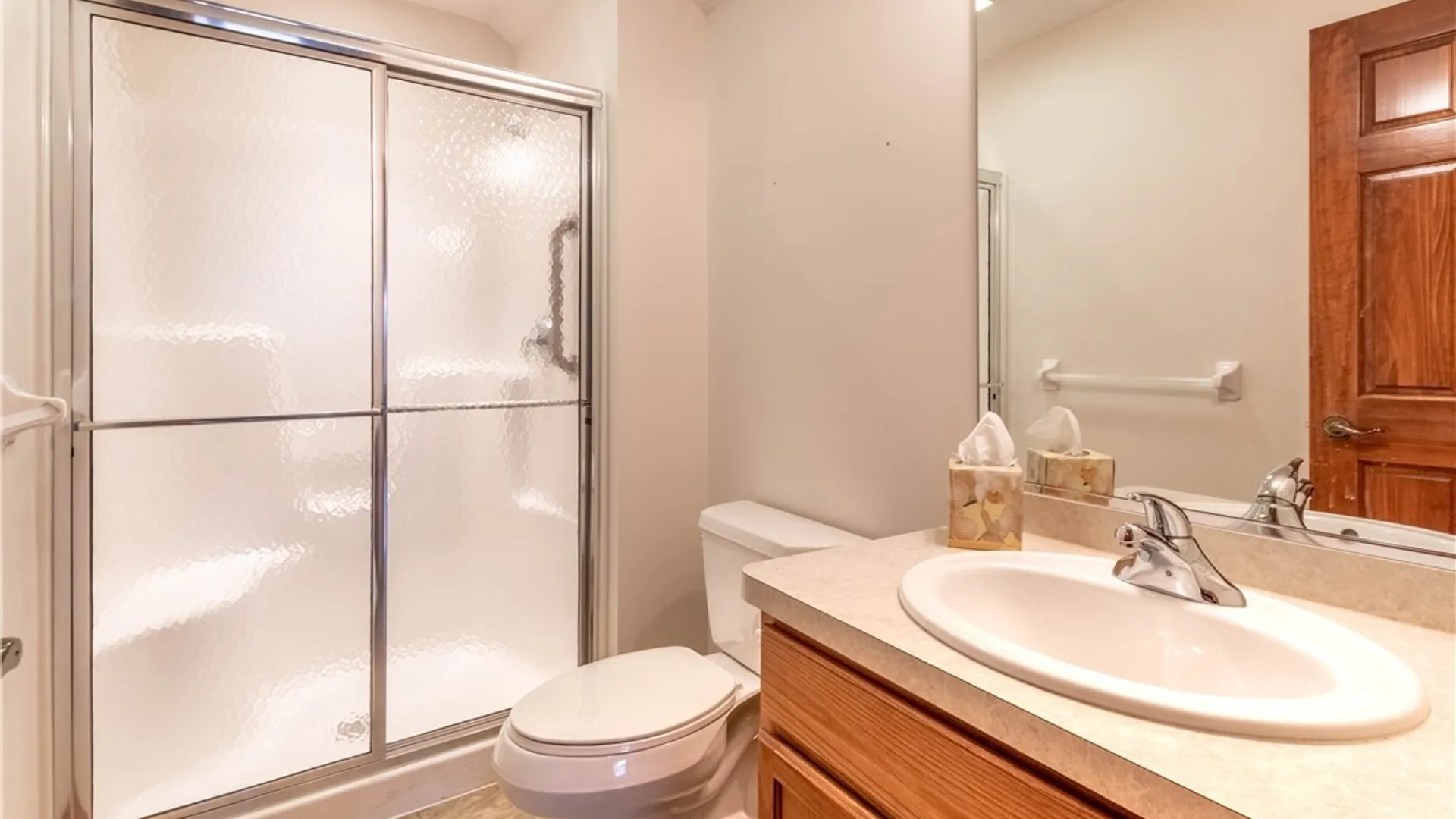 Property at 2 Lakeside Circle, Elma, NY 14059 42