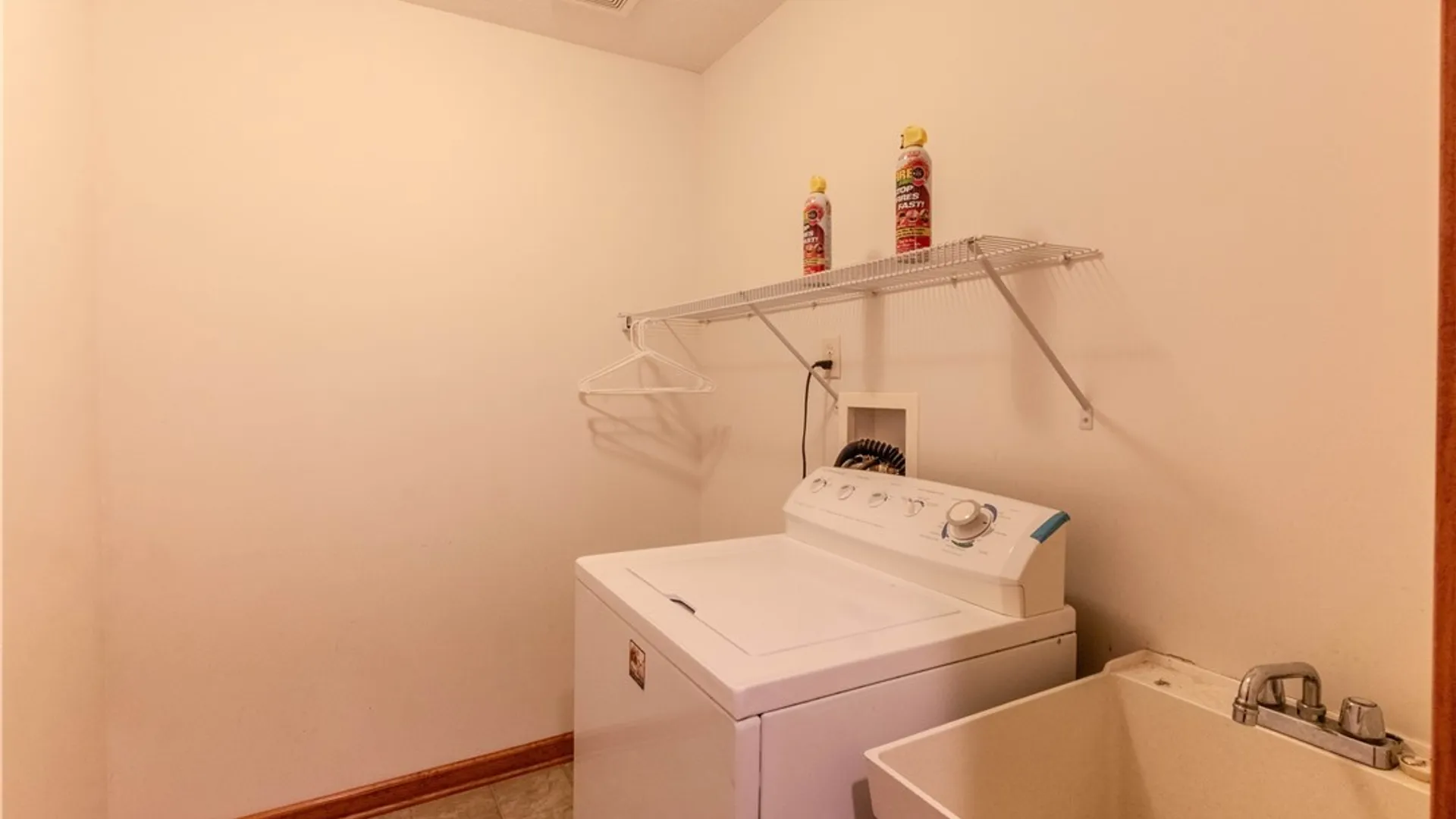 Property at 2 Lakeside Circle, Elma, NY 14059 43