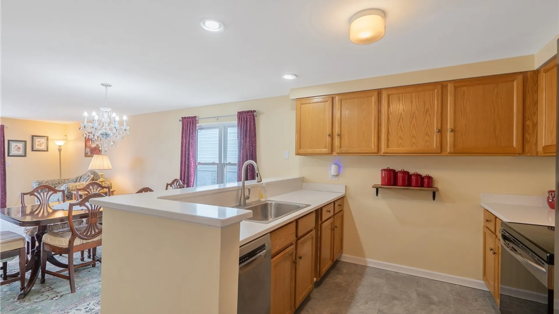 Property at 307 Clouds View Circle, Camillus, NY 13031 11
