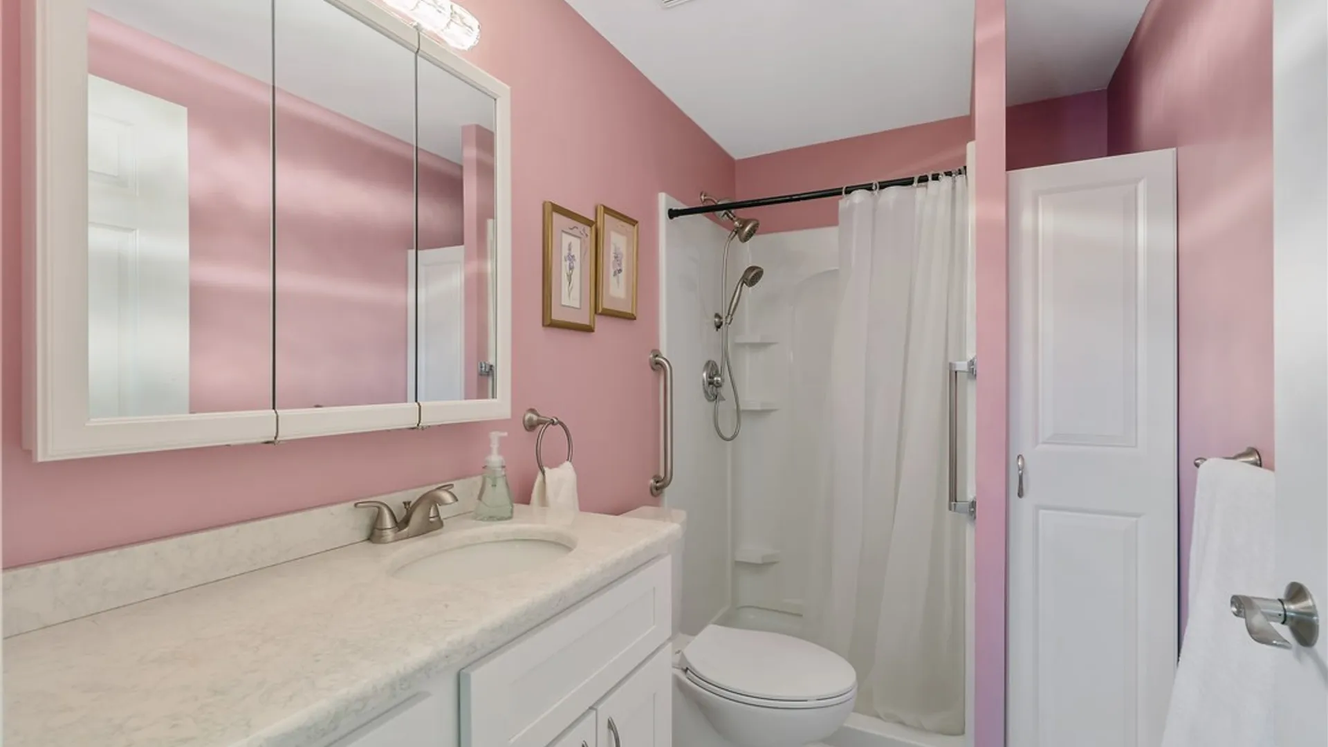 Property at 307 Clouds View Circle, Camillus, NY 13031 22