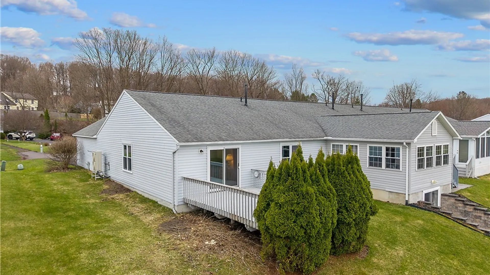Property at 307 Clouds View Circle, Camillus, NY 13031 27