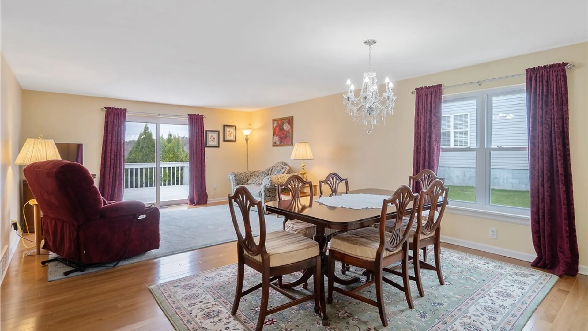 Property at 307 Clouds View Circle, Camillus, NY 13031 4