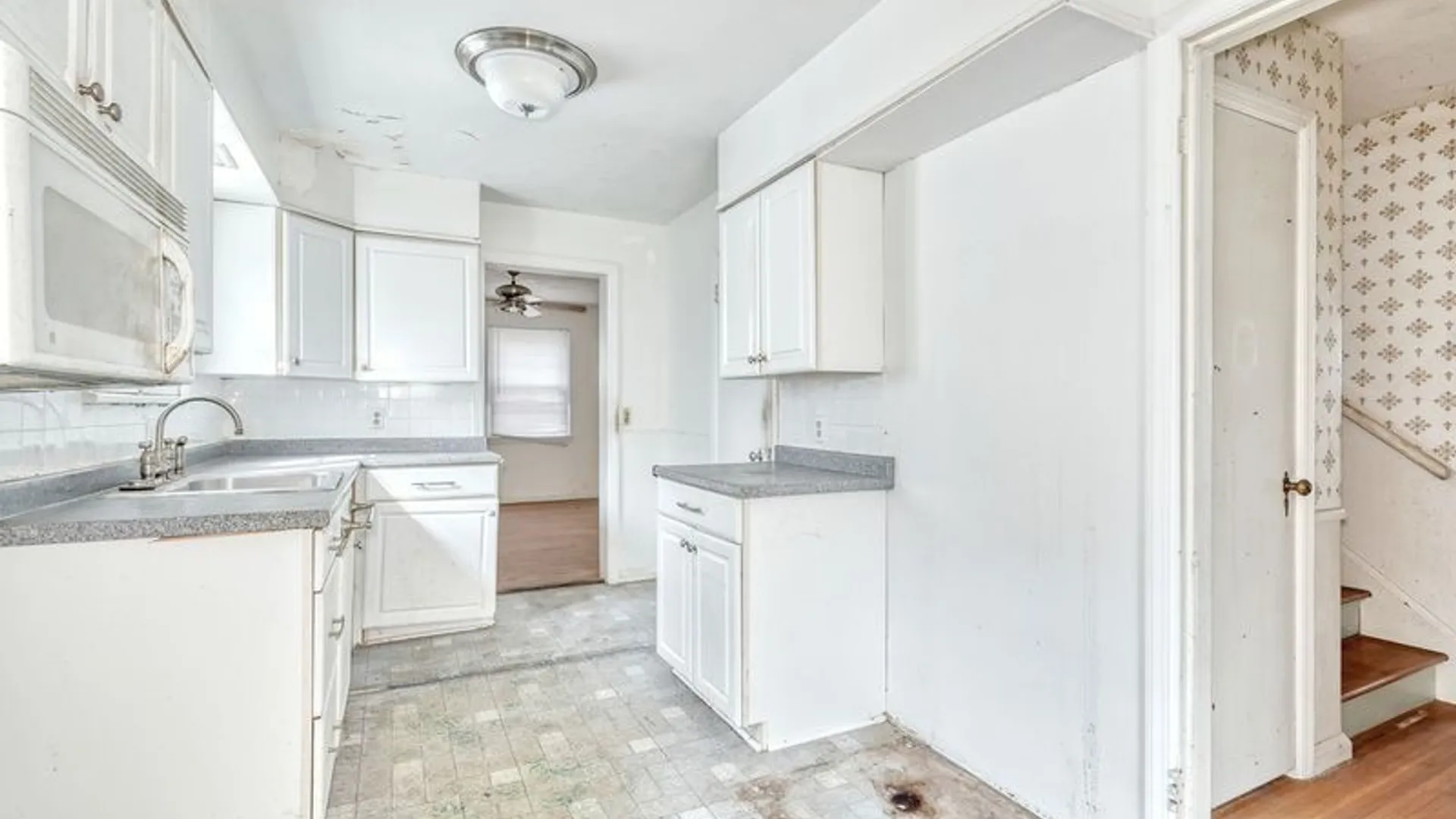 Property at 262 Commodore Parkway, Brighton, NY 14625 14