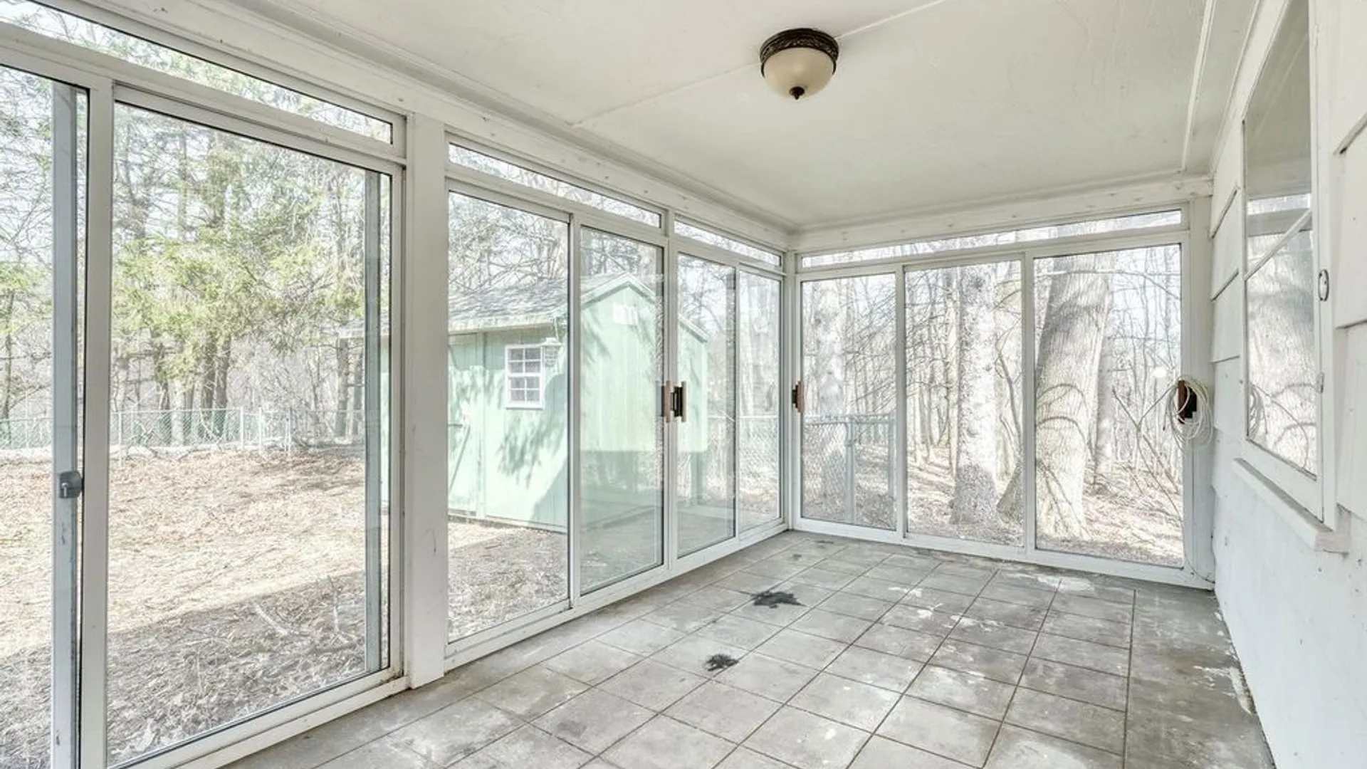 Property at 262 Commodore Parkway, Brighton, NY 14625 22