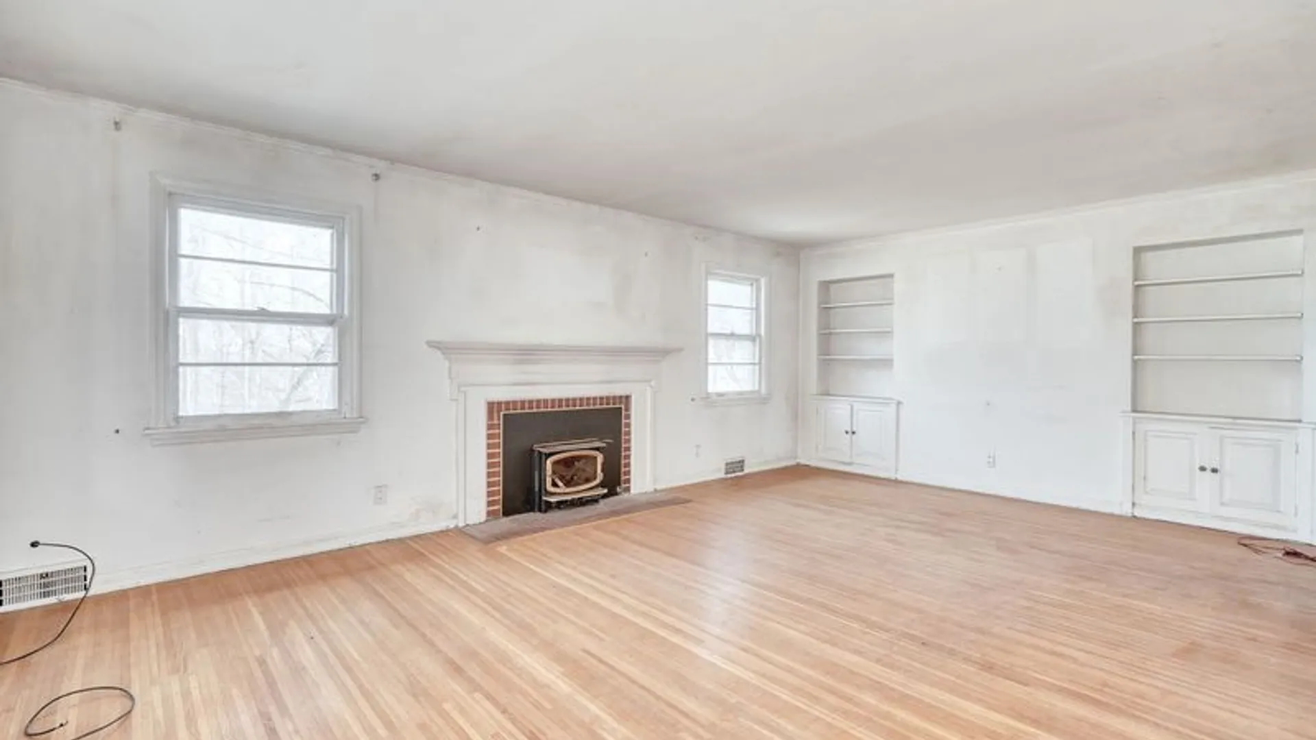 Property at 262 Commodore Parkway, Brighton, NY 14625 5