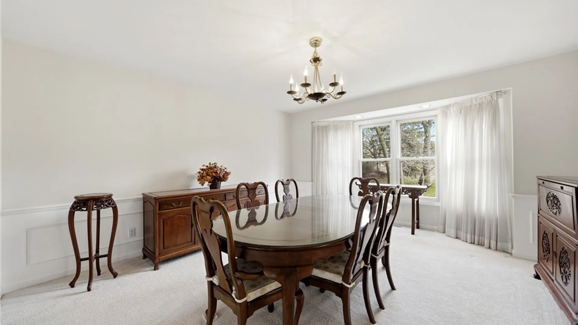 Property at 7 Pinelake Drive, Amherst, NY 14221 10