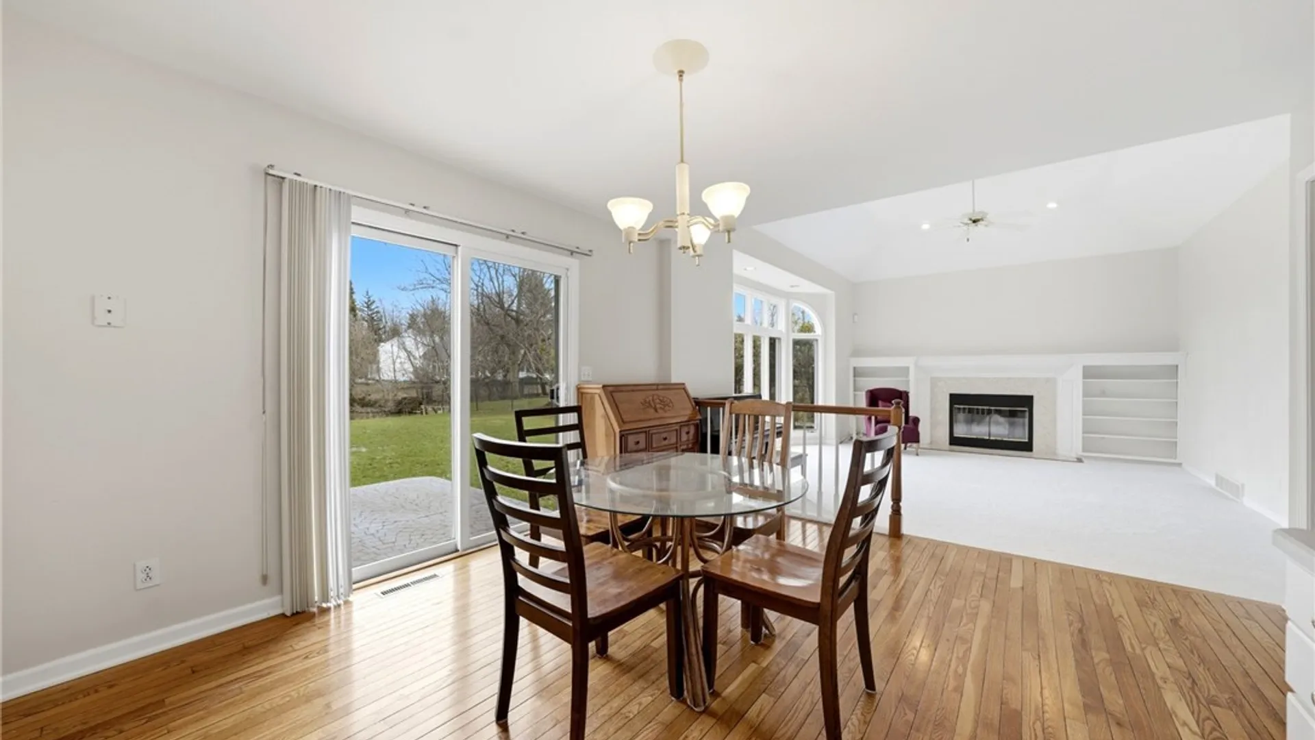 Property at 7 Pinelake Drive, Amherst, NY 14221 17