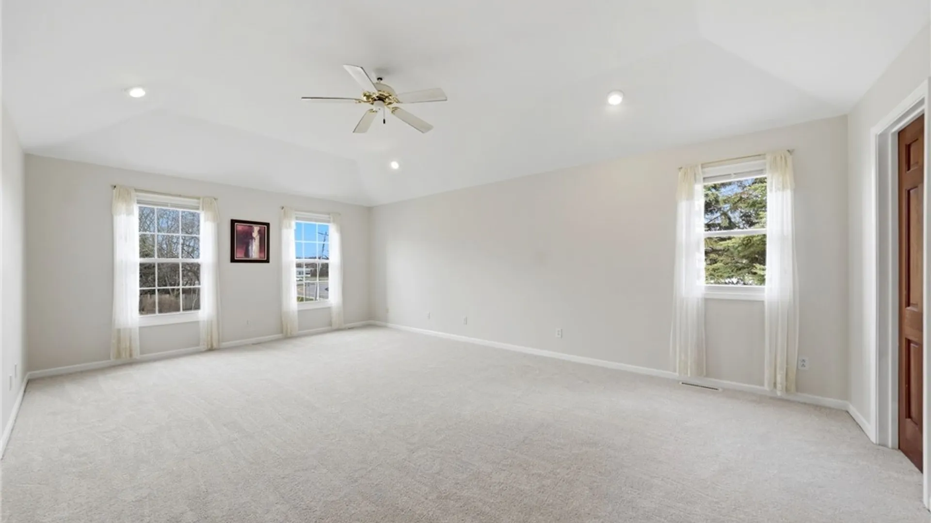 Property at 7 Pinelake Drive, Amherst, NY 14221 33