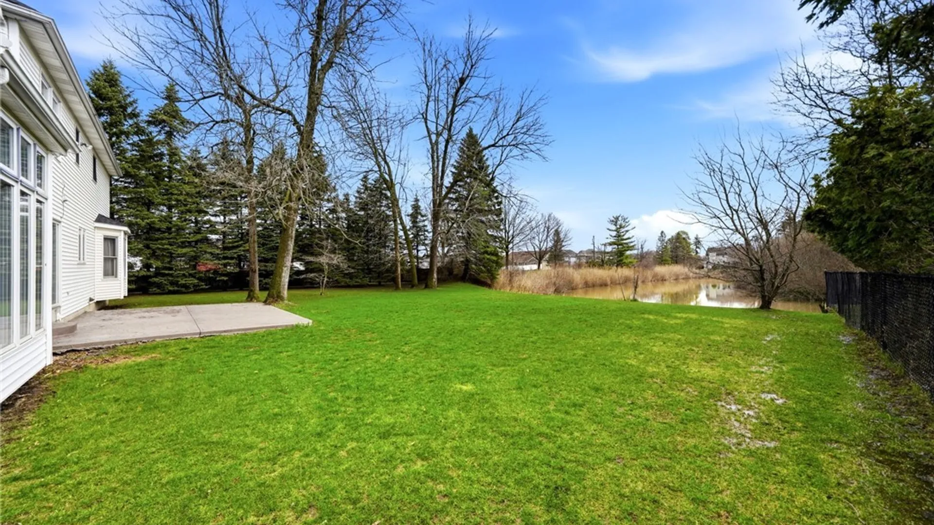 Property at 7 Pinelake Drive, Amherst, NY 14221 40