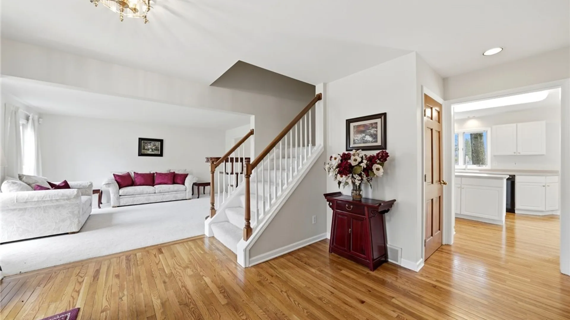 Property at 7 Pinelake Drive, Amherst, NY 14221 7