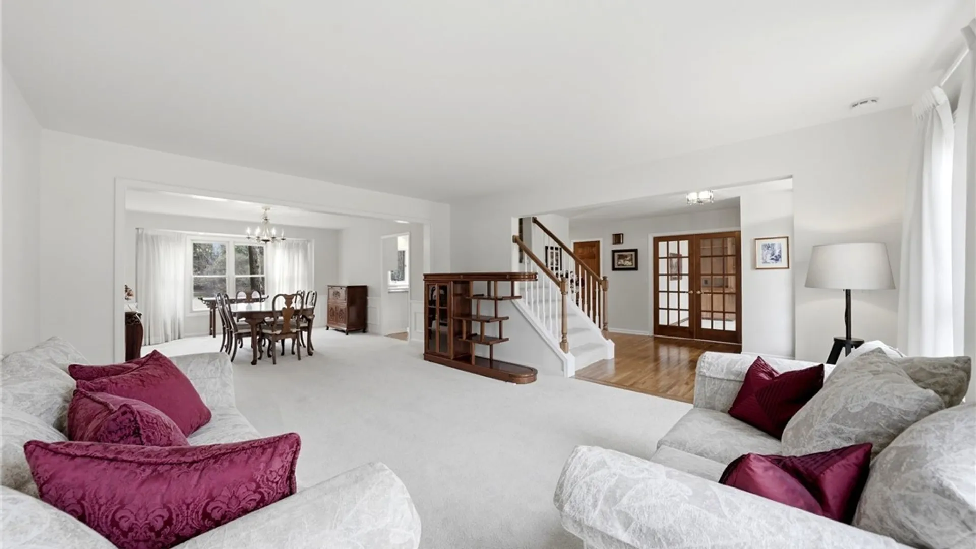 Property at 7 Pinelake Drive, Amherst, NY 14221 9