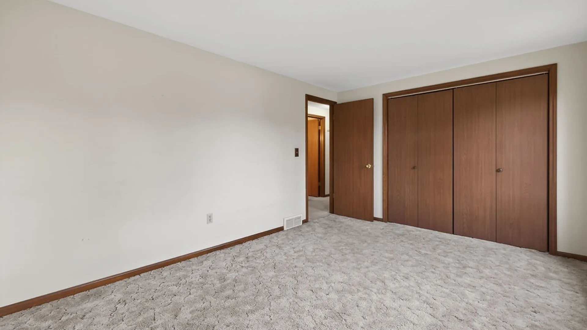 Property at 110 Kaymar Drive, Clay, NY 13212 27