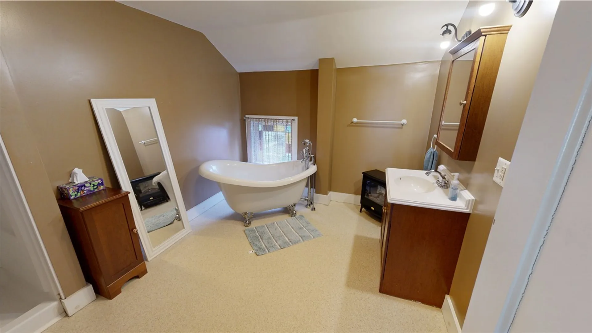 Property at 10 Adelaide Street, Norwich, NY 13815 26