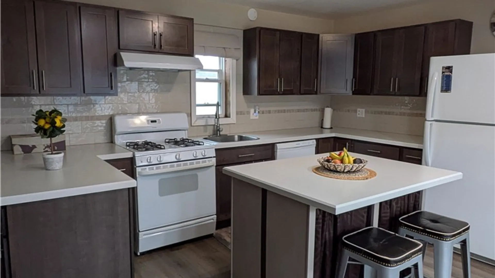 Property at 30 Foster Ridge Drive, Hamburg, NY 14075 3