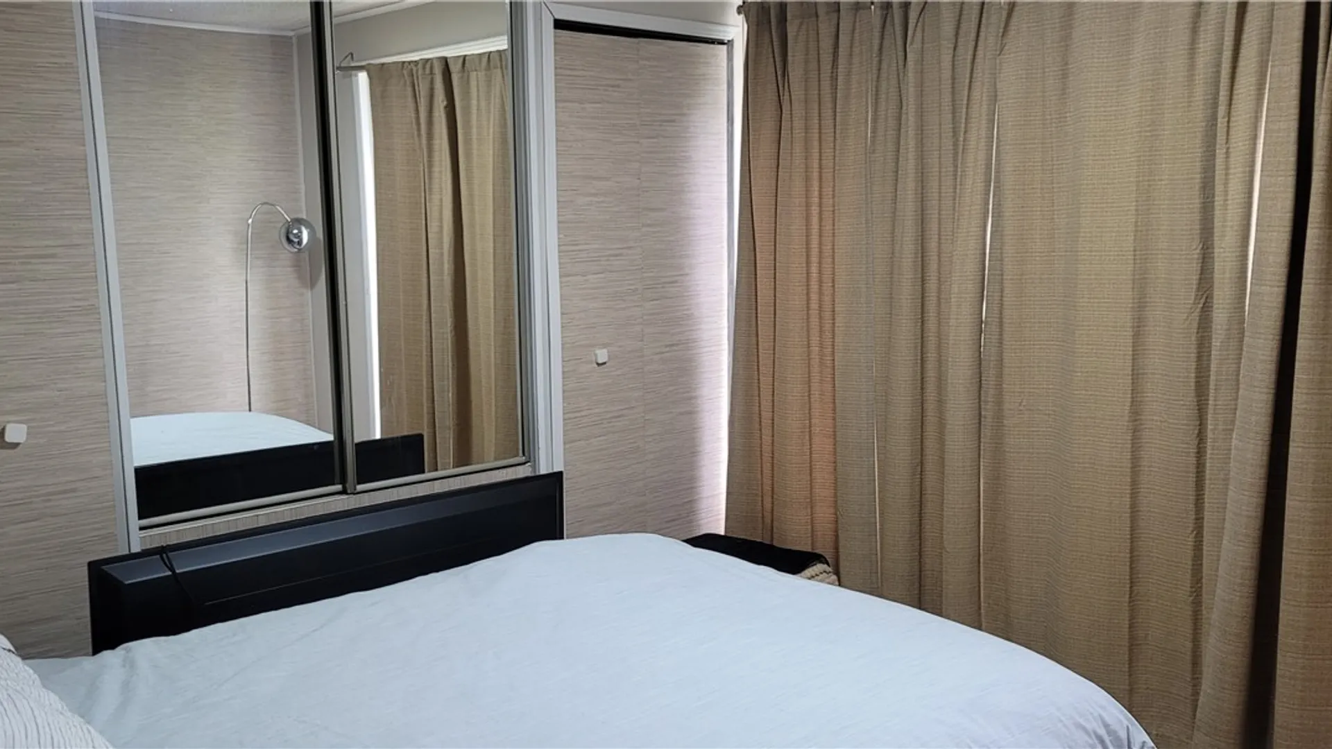 Property at 30 Foster Ridge Drive, Hamburg, NY 14075 9