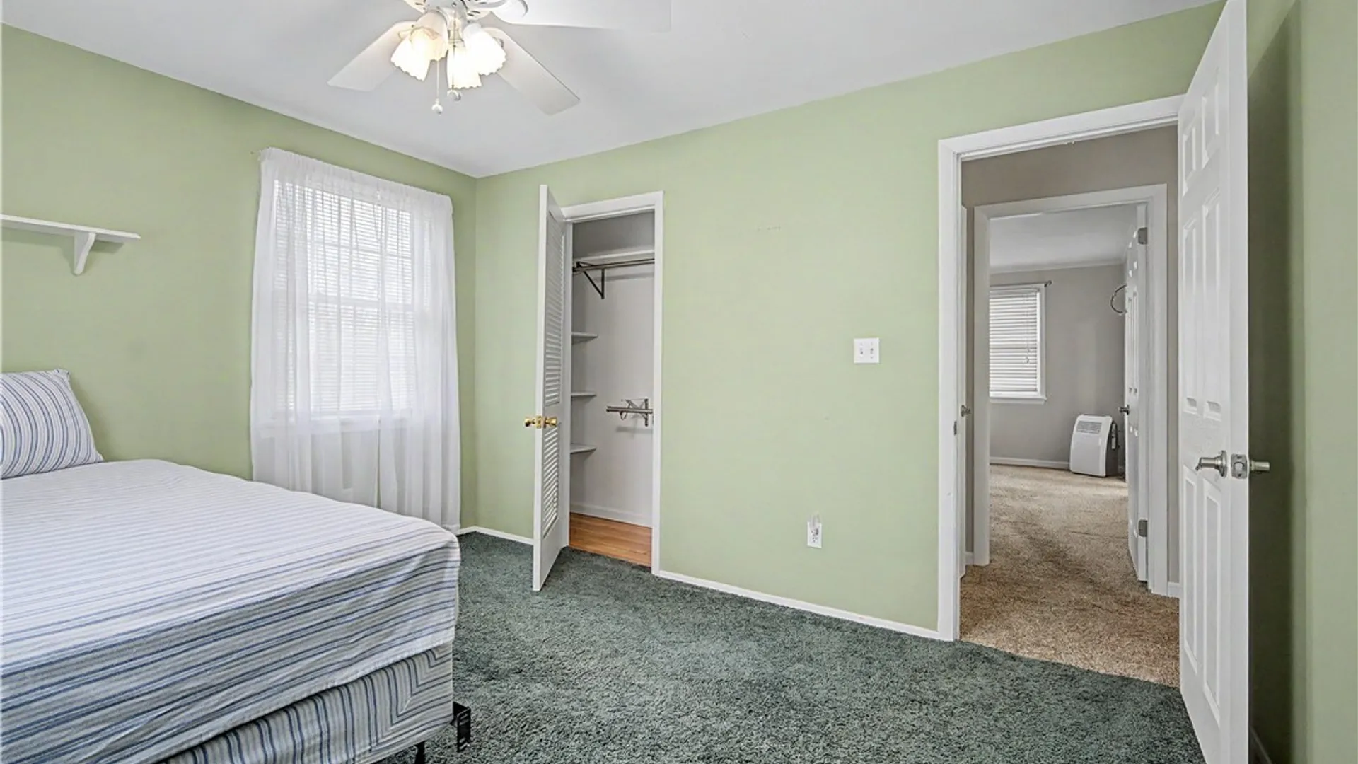 Property at 32 University Park, Pomfret, NY 14063 38