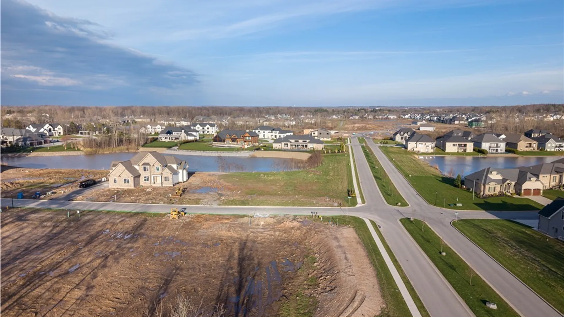 Property at 5501 Serenity Court, Clarence, NY 14031 16