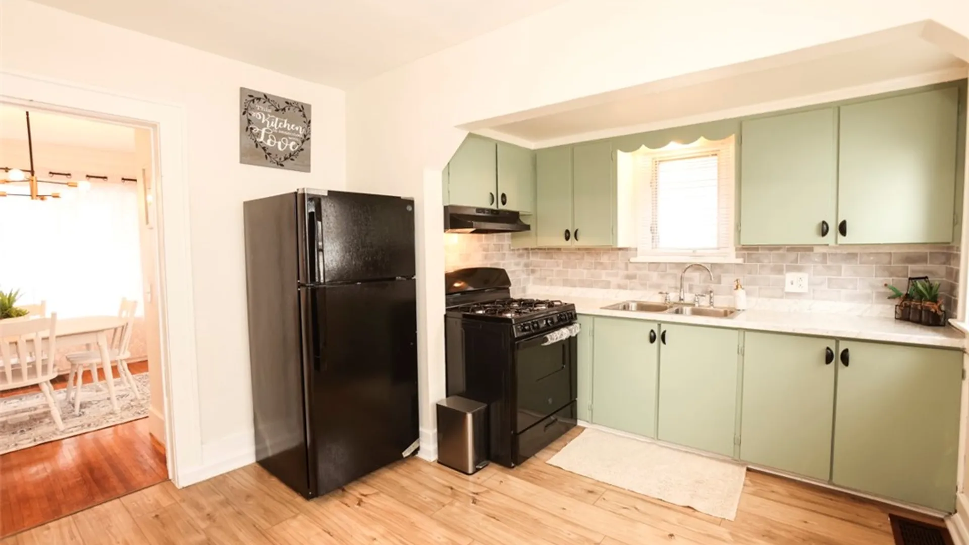 Property at 1008 Glide Street, Rochester, NY 14606 17