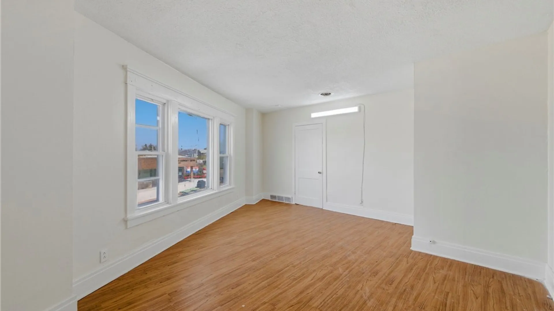 Property at 2041 Genesee Street, Buffalo, NY 14211 13