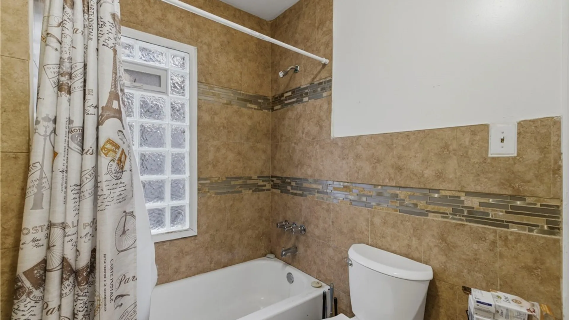 Property at 2041 Genesee Street, Buffalo, NY 14211 32