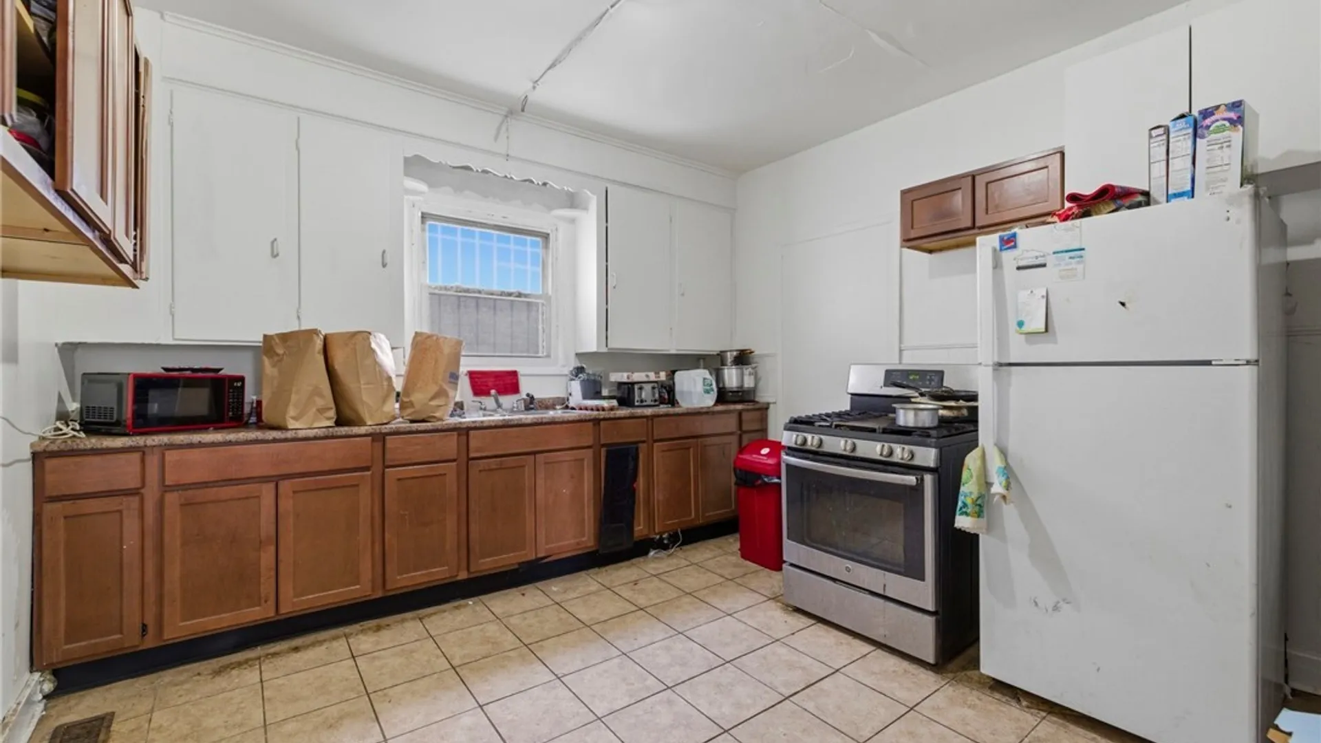 Property at 2041 Genesee Street, Buffalo, NY 14211 40