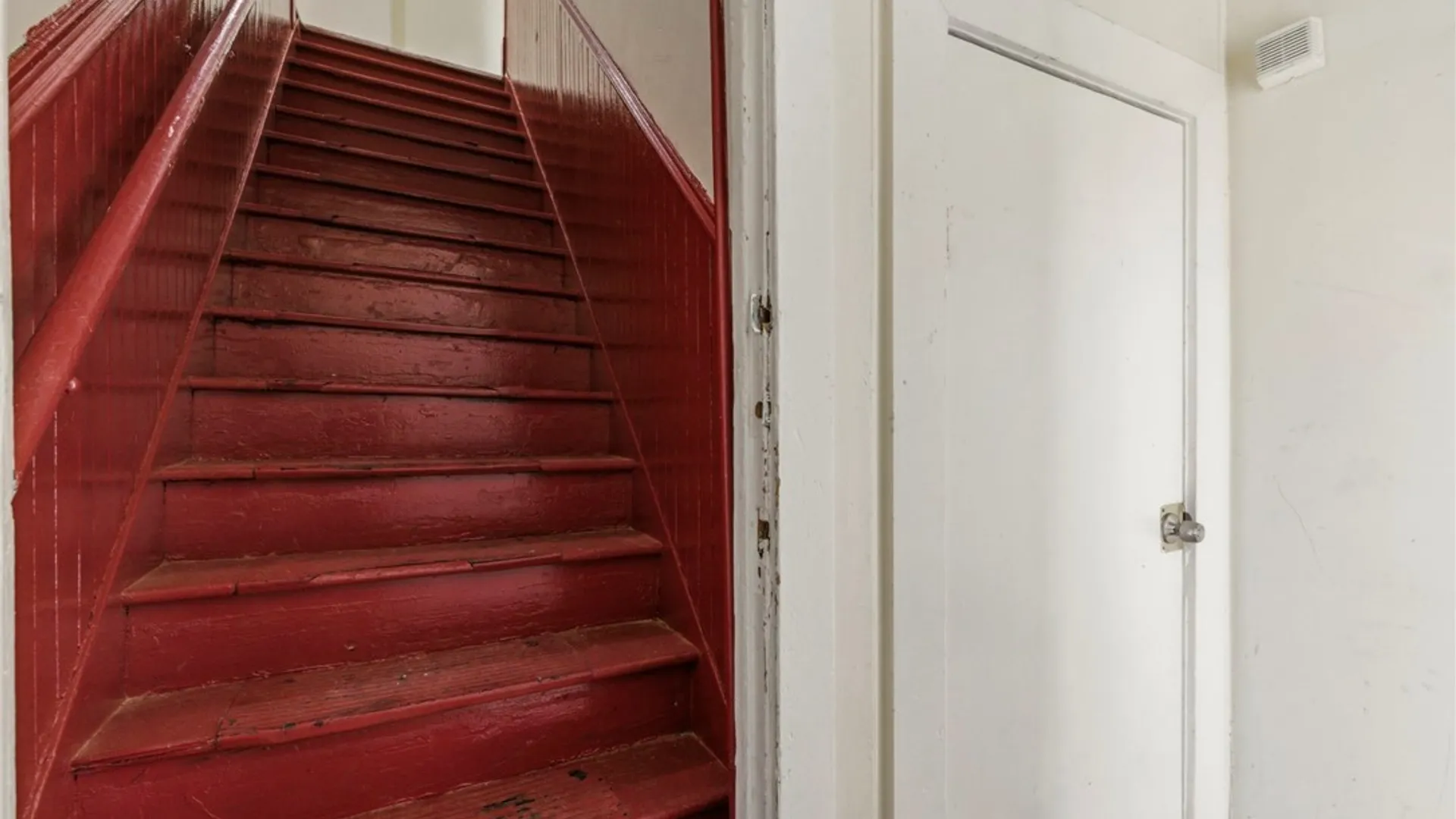 Property at 2041 Genesee Street, Buffalo, NY 14211 9