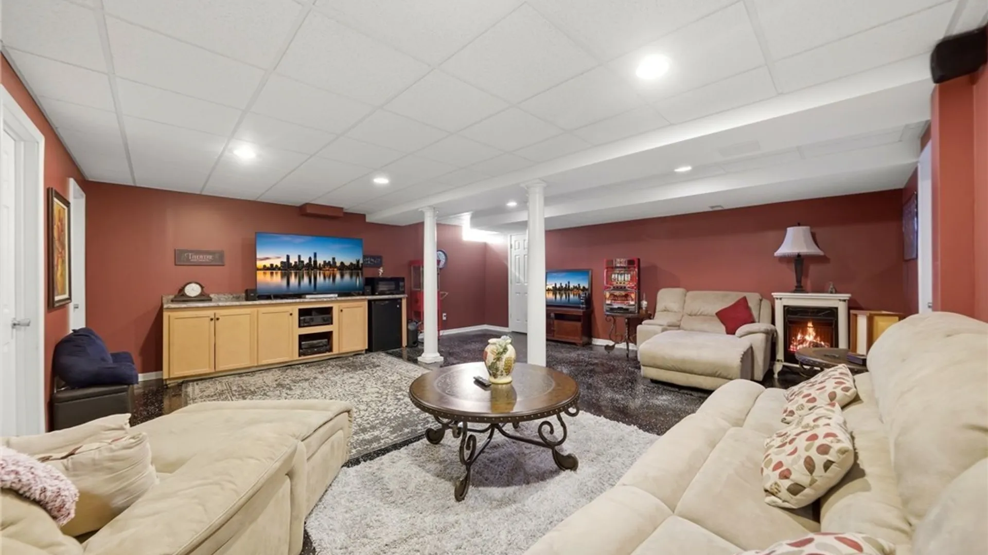 Property at 72 Michaels Walk, Lancaster, NY 14086 28