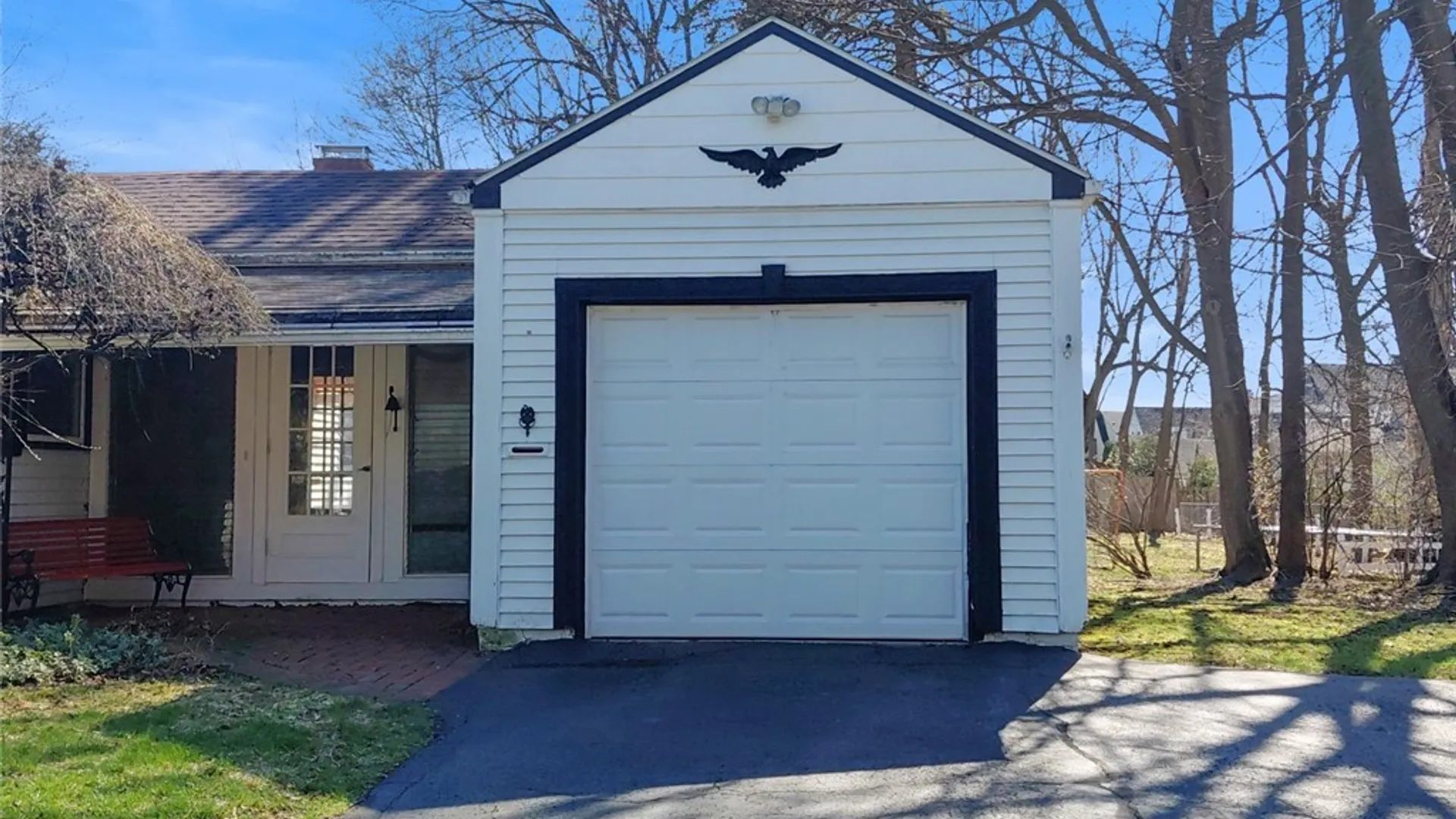 Property at 200 Ambergate Road, DeWitt, NY 13214 4