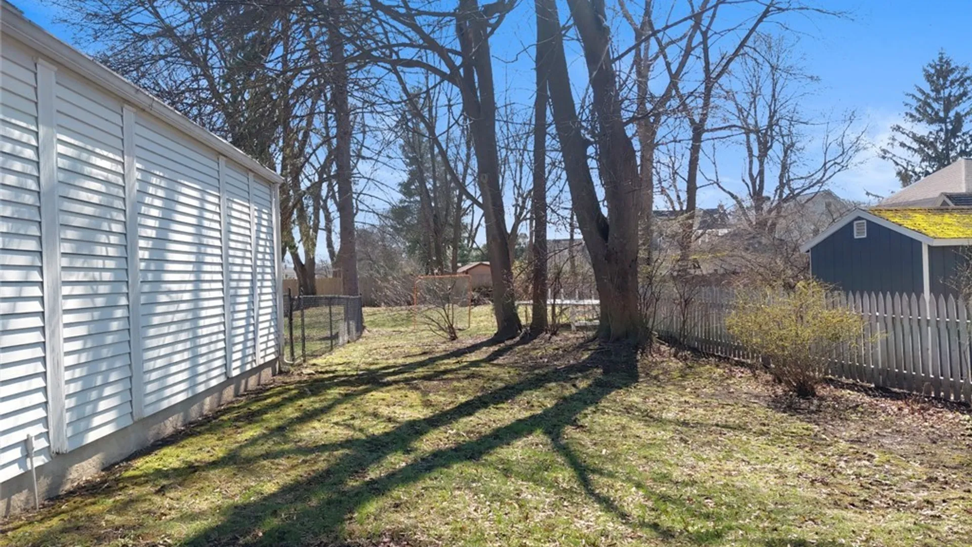 Property at 200 Ambergate Road, DeWitt, NY 13214 6