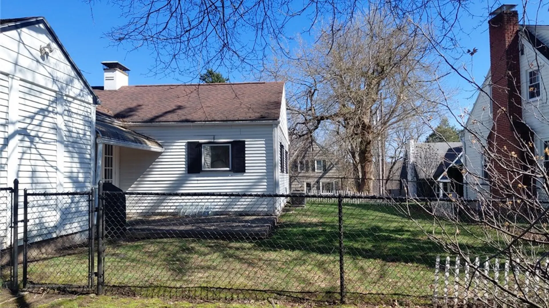 Property at 200 Ambergate Road, DeWitt, NY 13214 8