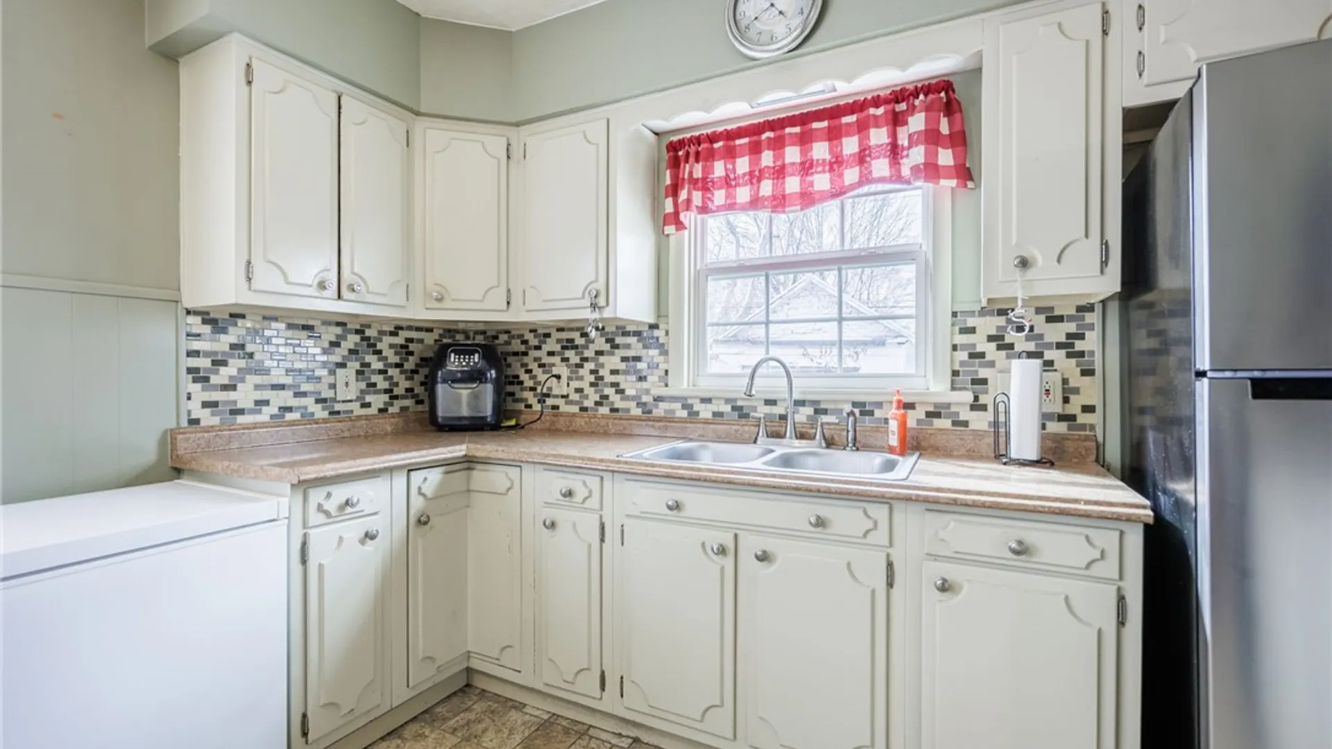 Property at 187 Nichols Street, Rochester, NY 14609 12