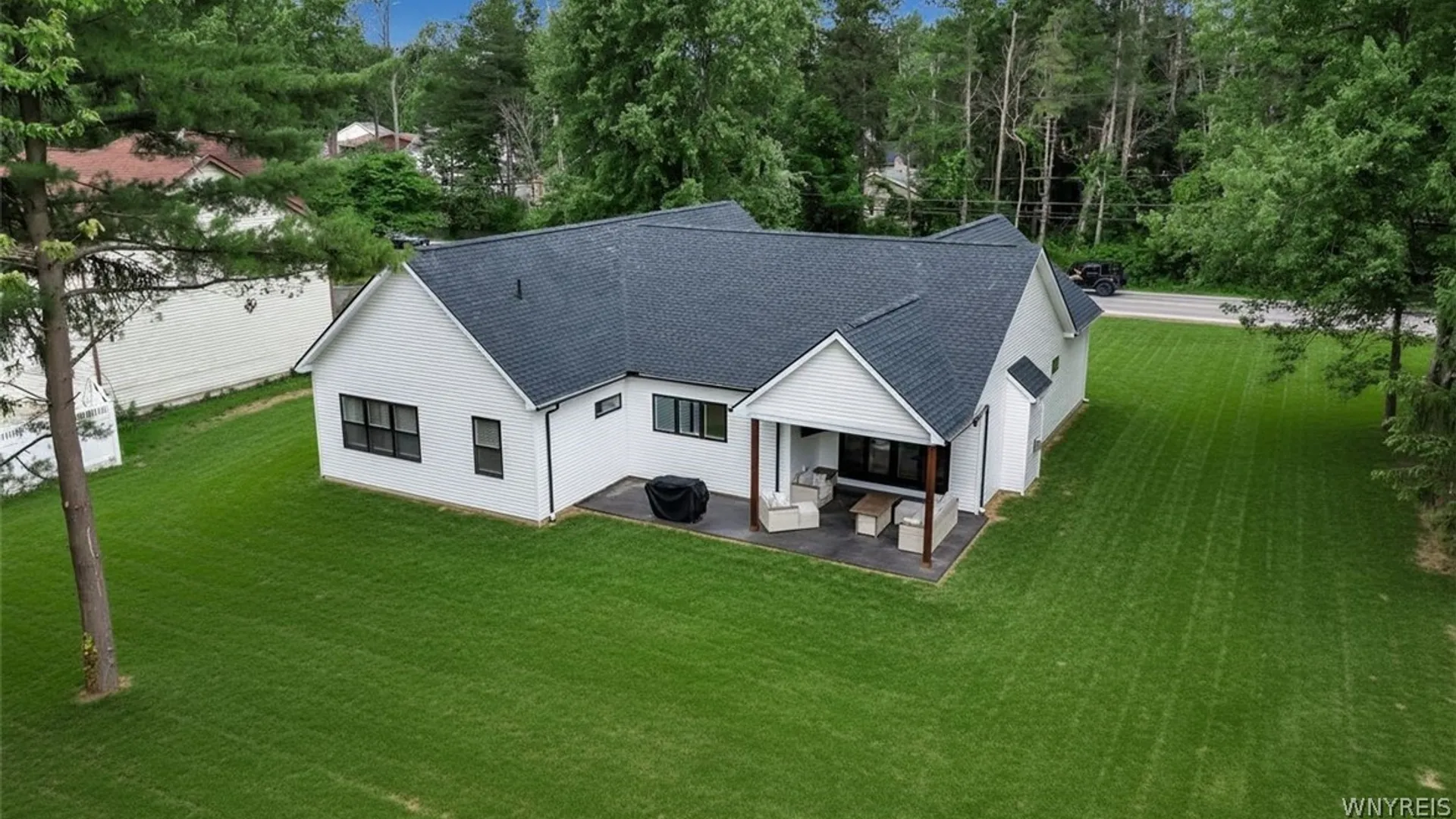 Property at 799 Casey Road, Amherst, NY 14051 6