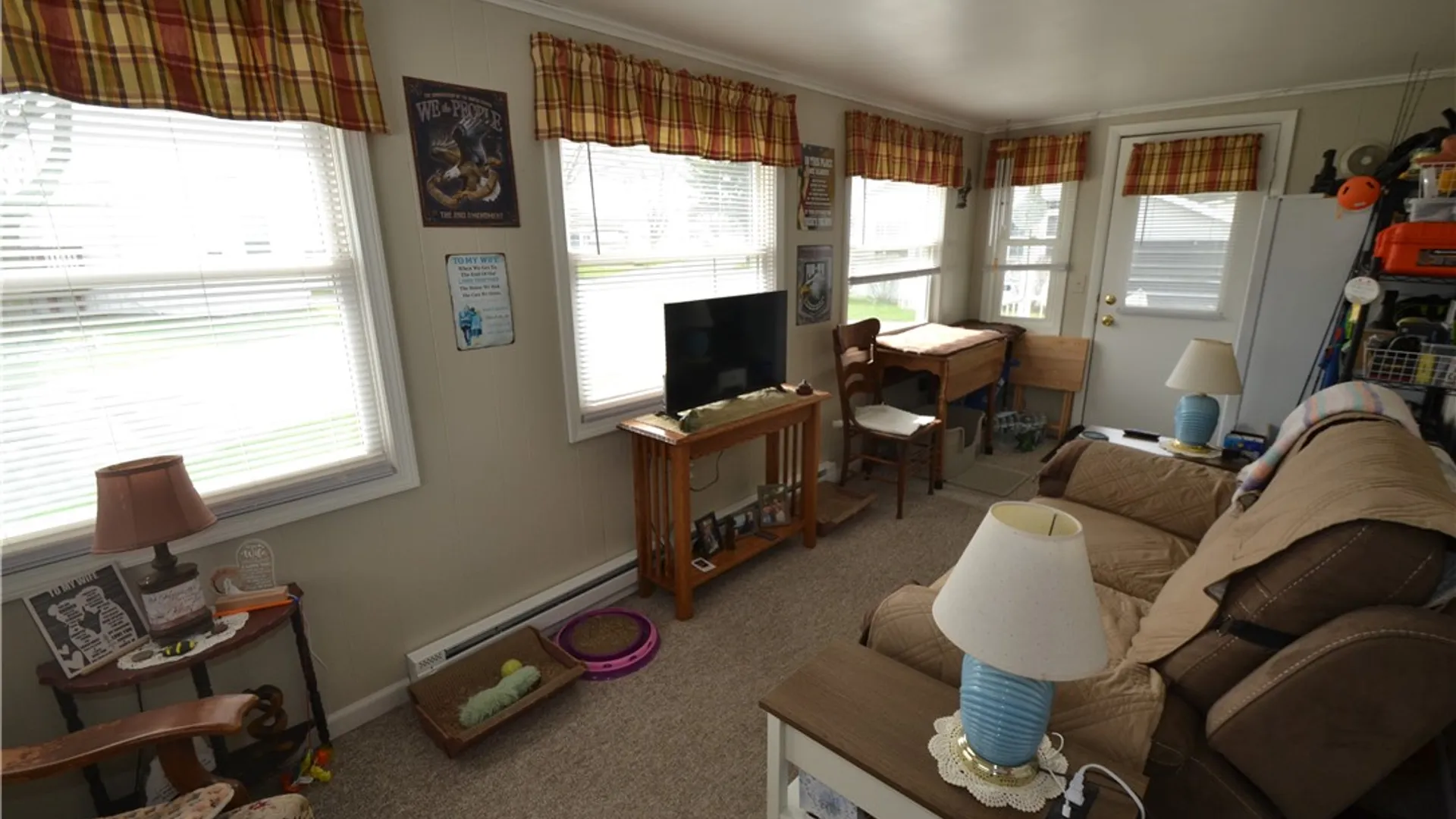 Property at 210 Oneida Way, Manchester, NY 14504 6