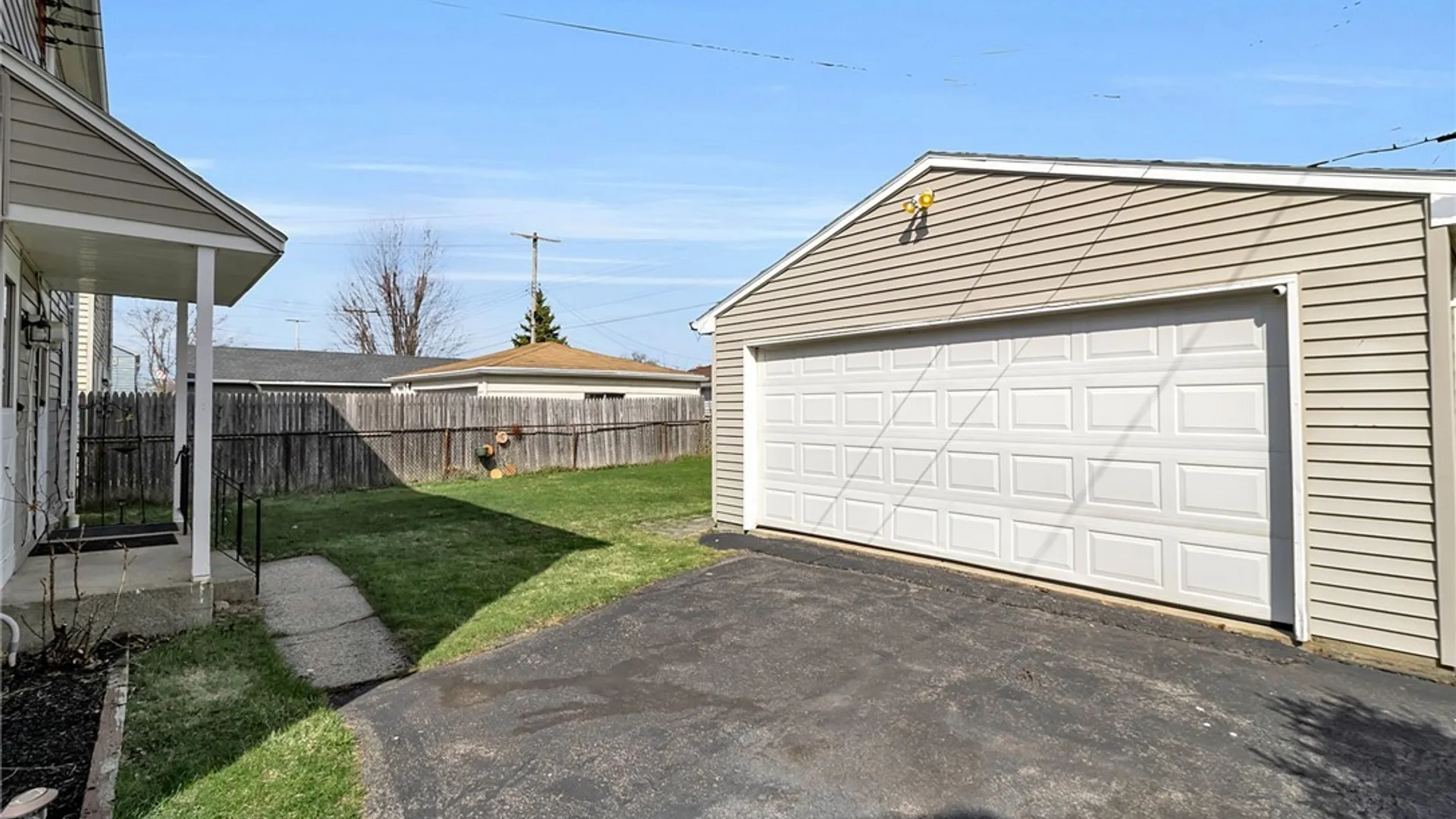 Property at 45 Patricia Lane, Cheektowaga, NY 14227 43