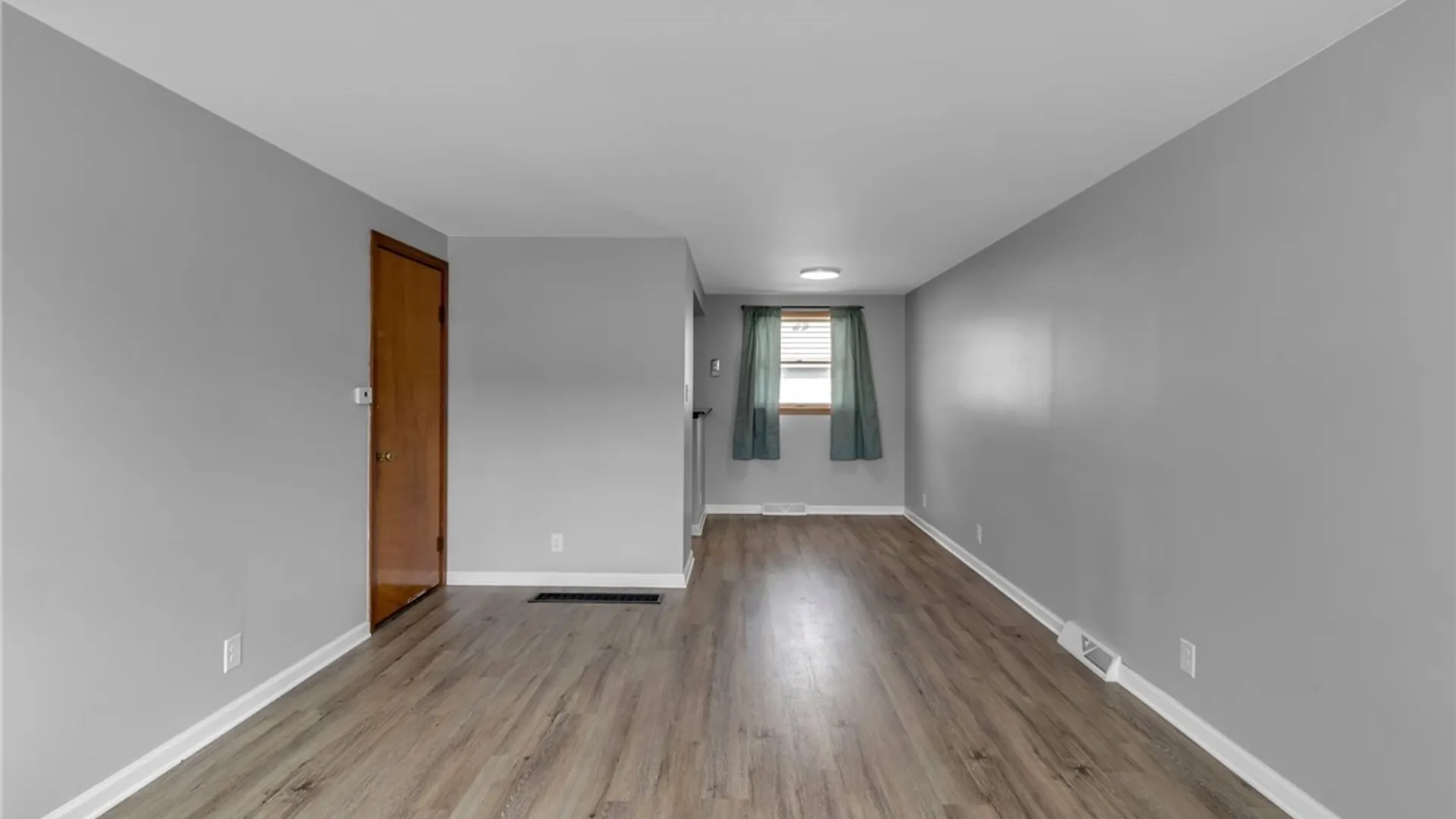 Property at 45 Patricia Lane, Cheektowaga, NY 14227 6