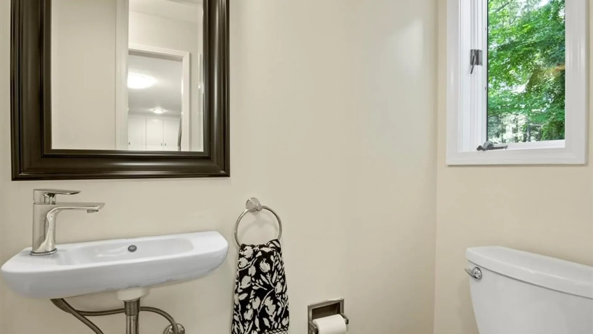 Property at 485 Oakridge Drive, Irondequoit, NY 14617 11