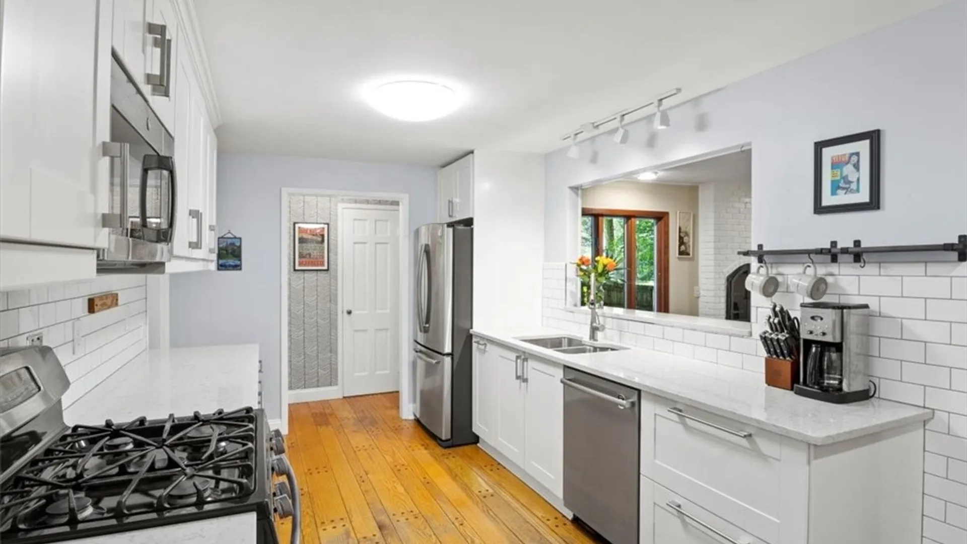 Property at 485 Oakridge Drive, Irondequoit, NY 14617 15