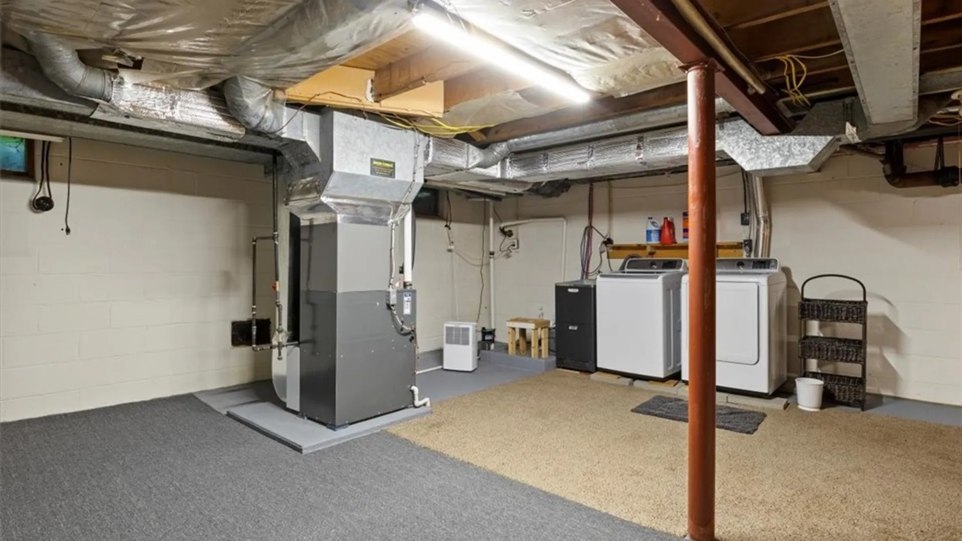 Property at 485 Oakridge Drive, Irondequoit, NY 14617 28