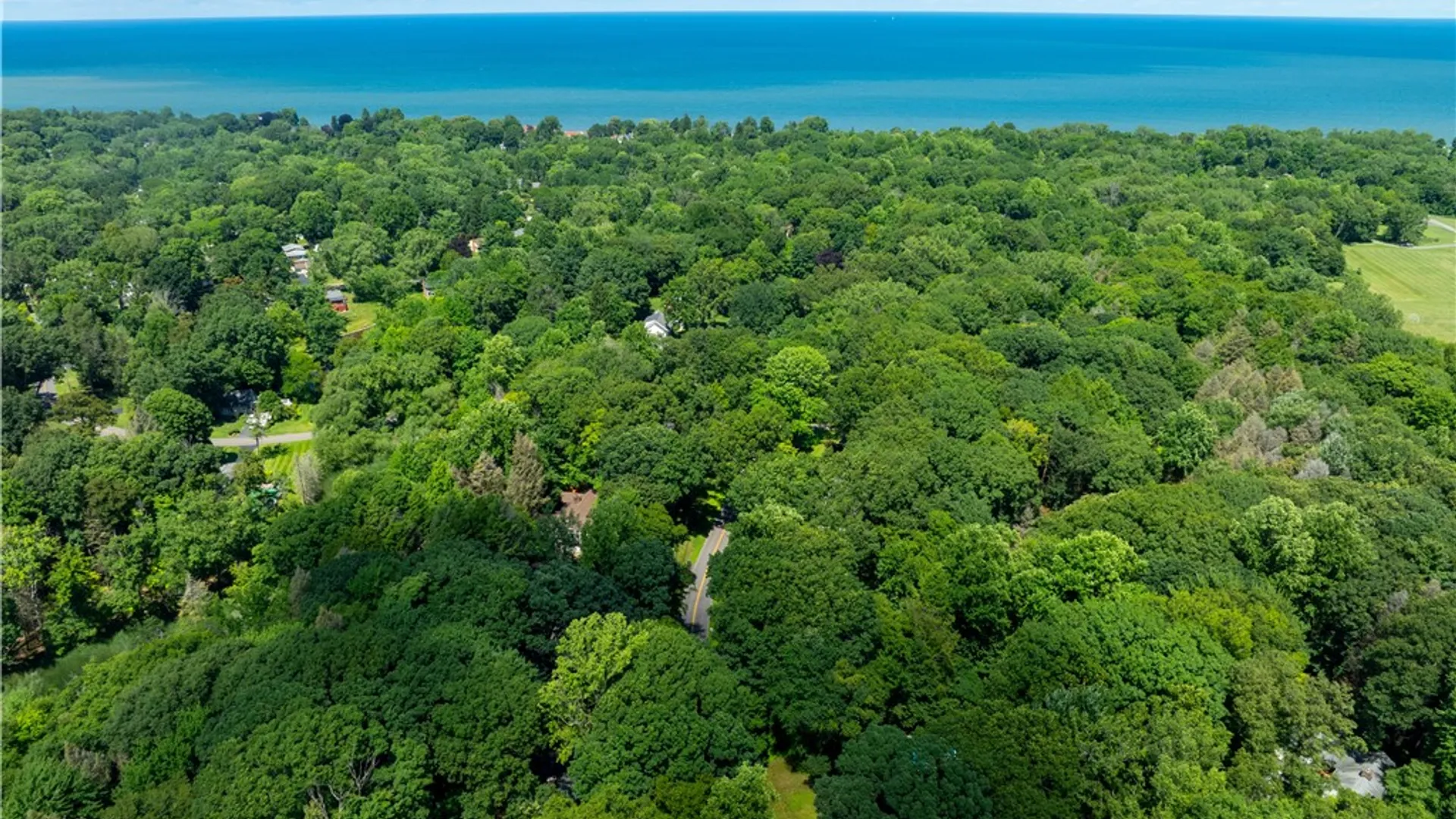 Property at 485 Oakridge Drive, Irondequoit, NY 14617 37