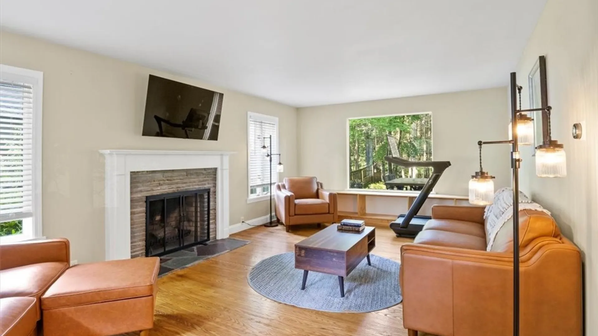 Property at 485 Oakridge Drive, Irondequoit, NY 14617 4