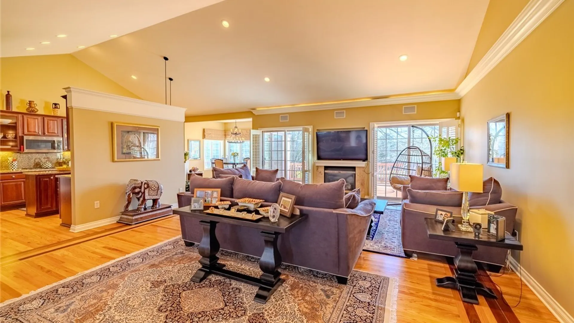 Property at 6047 Bay Hill Circle, DeWitt, NY 13078 5