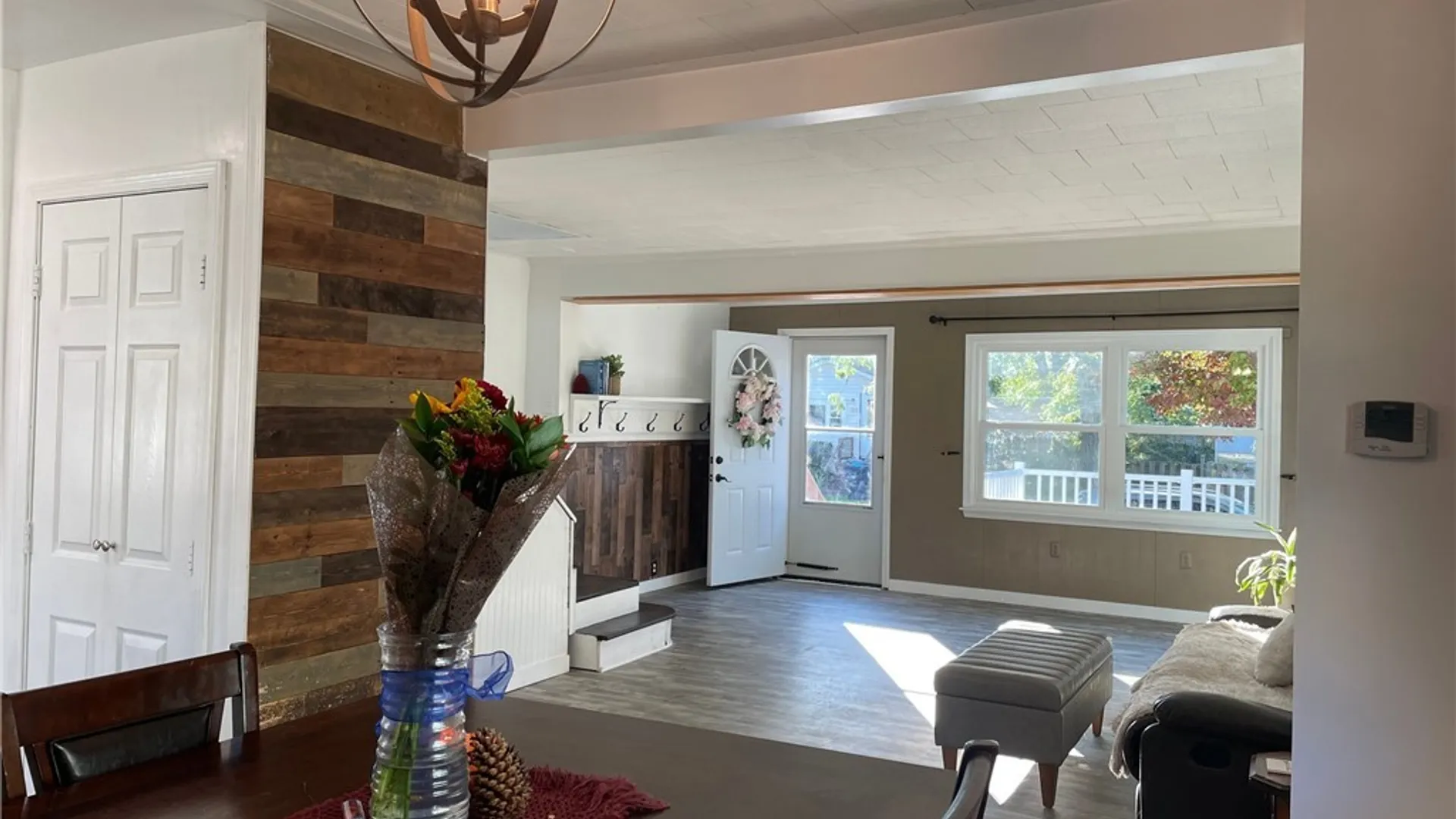 Property at 102 Pine Street, Lackawanna, NY 14218 6
